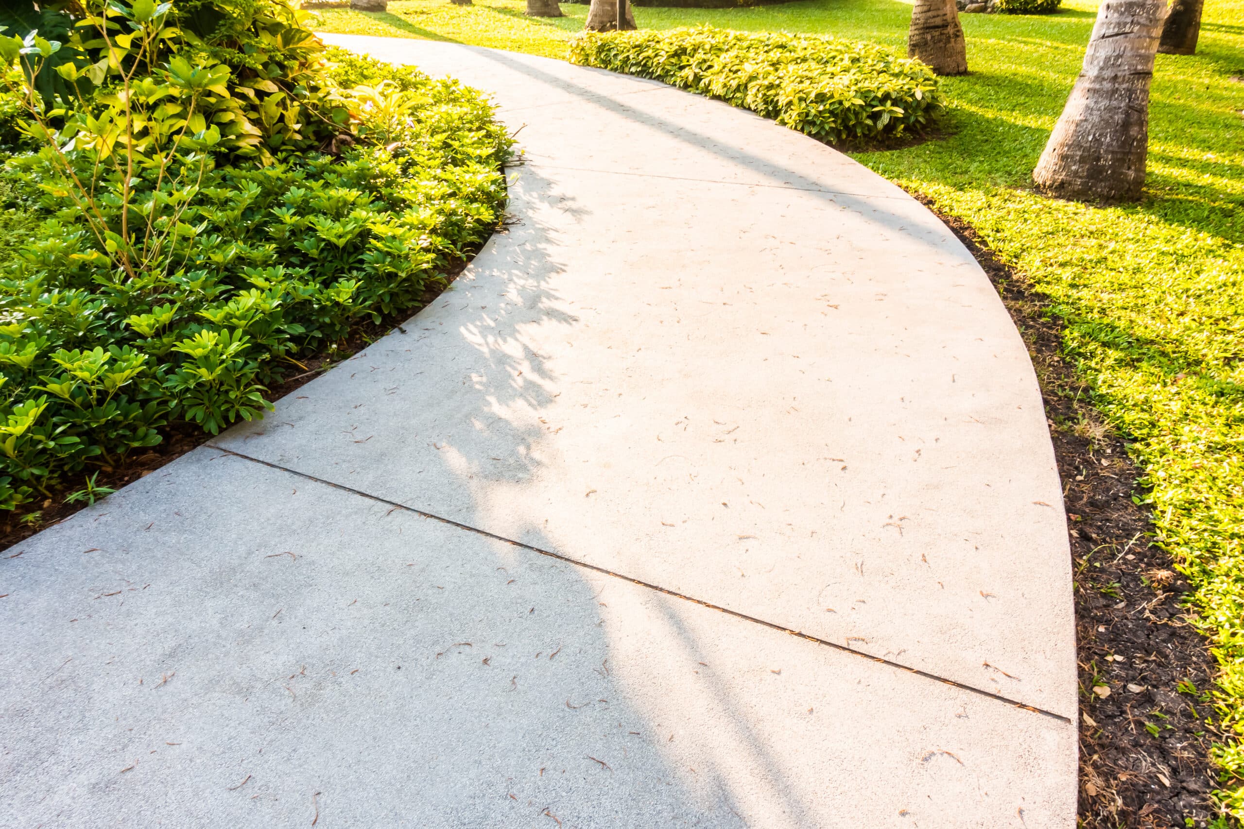 stone path way garden scaled
